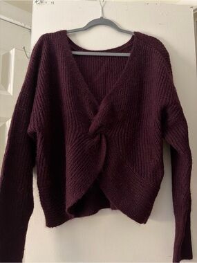 Express Twist-Front V-Neck Sweater - Plum